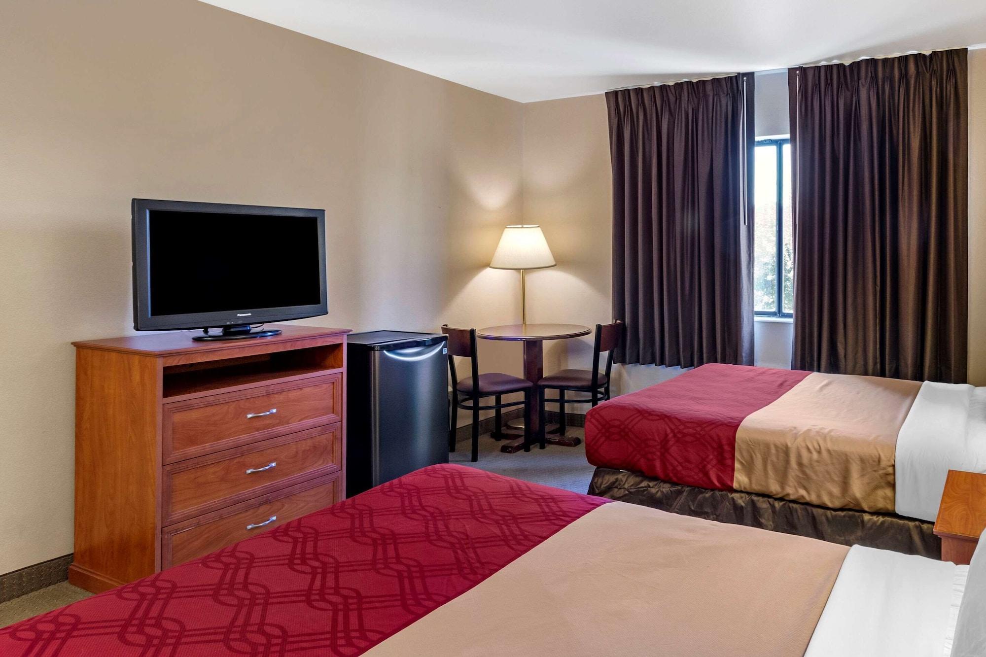 Econo Lodge Inn & Suites Sandy Exteriér fotografie
