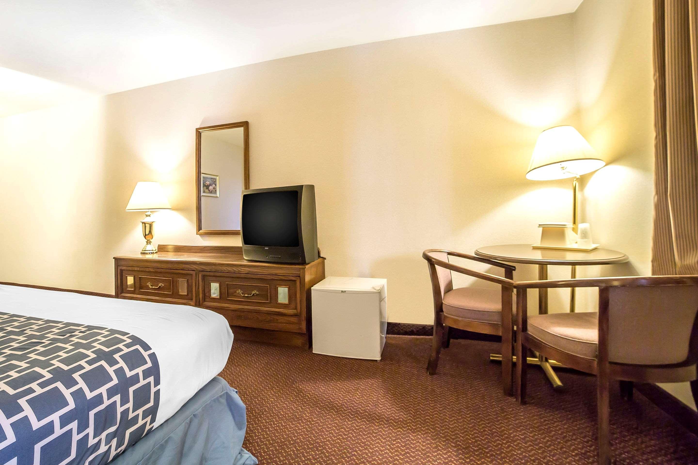 Econo Lodge Inn & Suites Sandy Exteriér fotografie