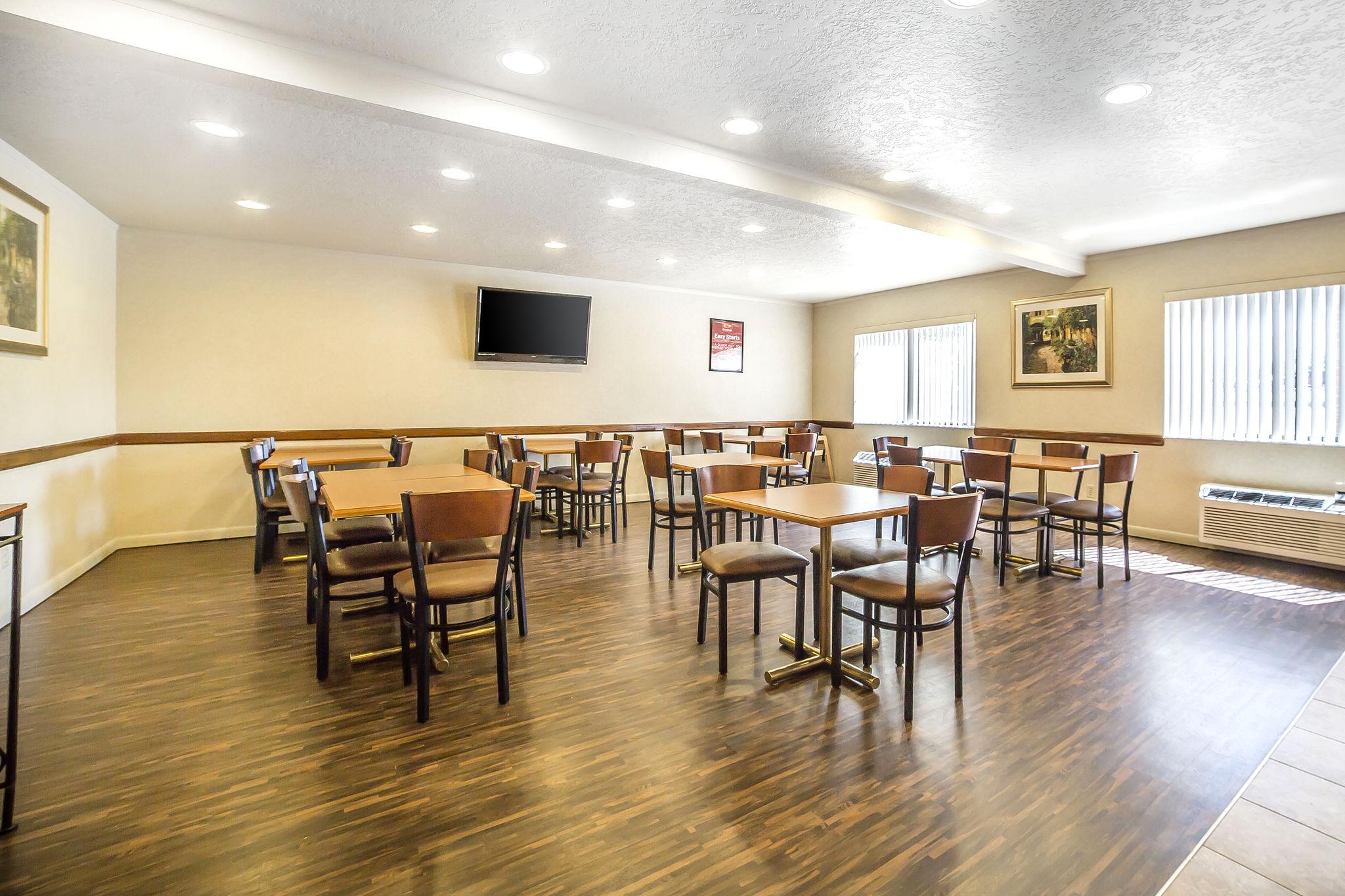 Econo Lodge Inn & Suites Sandy Exteriér fotografie